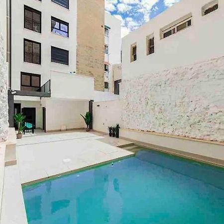 Apartamentos Breton 17 Suite Familiar Alicante Exteriör bild